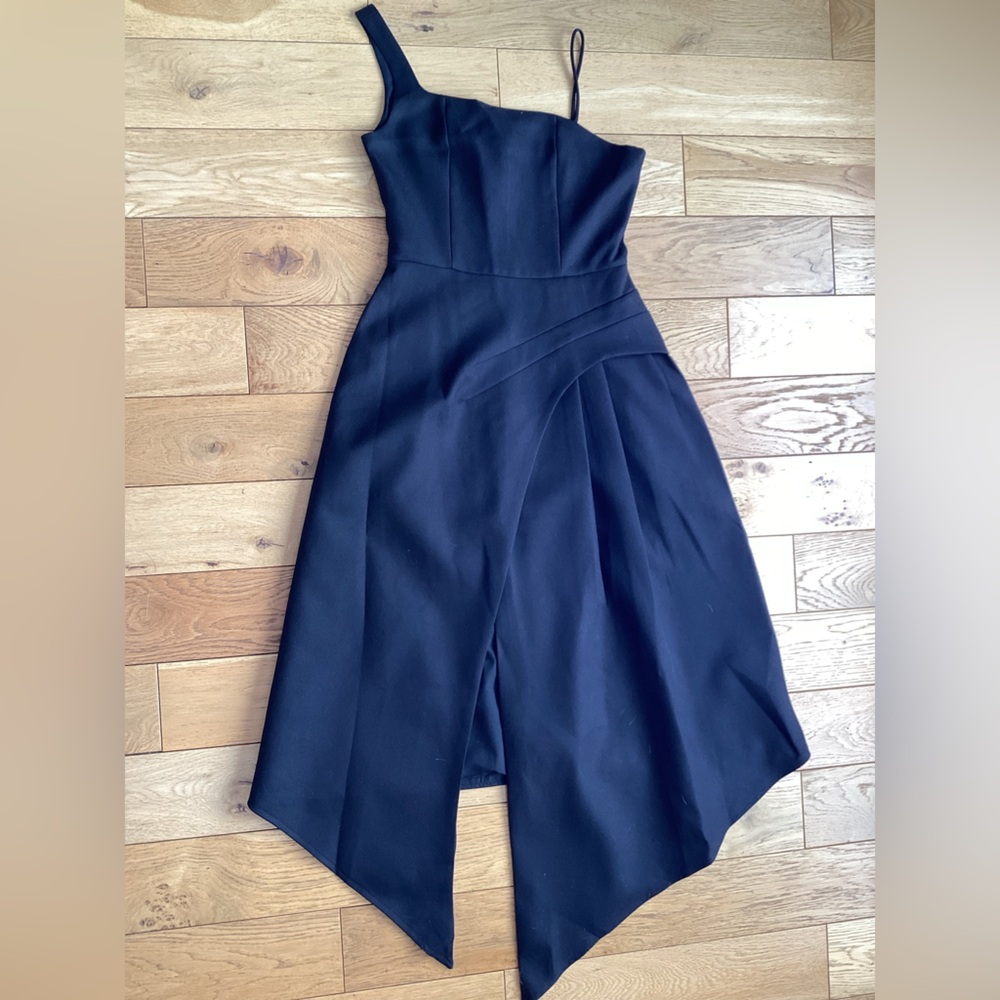 Gorgeous Vintage Black asymmetrical Dress